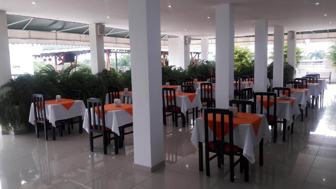 Hotel Cafe Plaza Tuluá Exterior foto