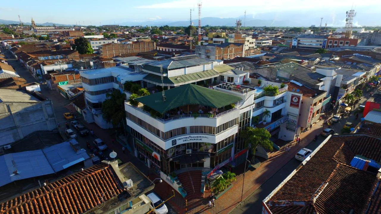 Hotel Cafe Plaza Tuluá Exterior foto
